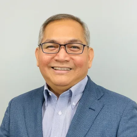 Headshot of Roderick Enriquez