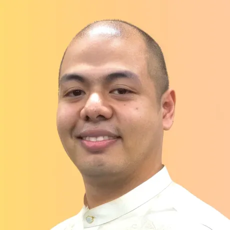 Headshot of David Sta. Maria